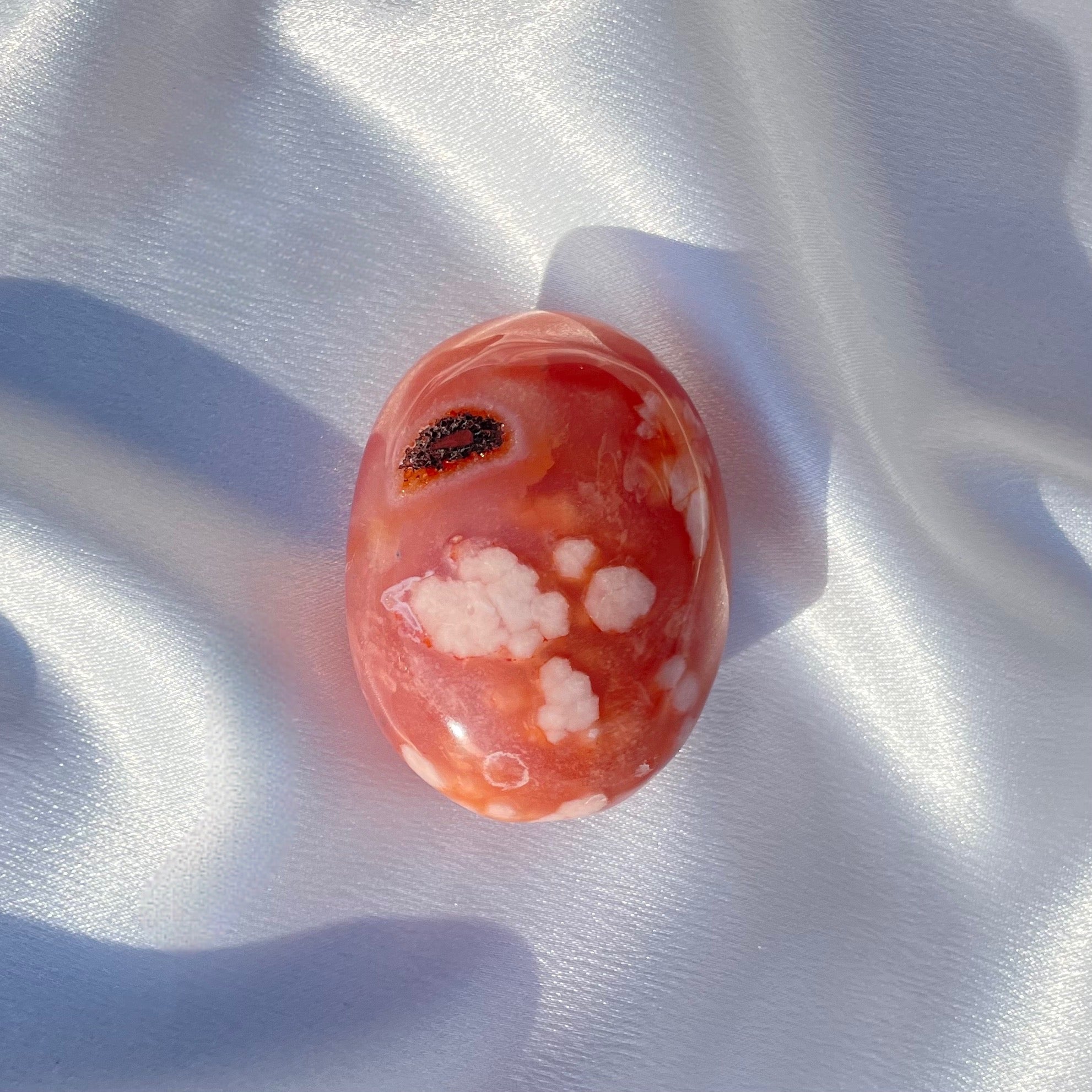 Carnelian Flower Agate Palm Stone A