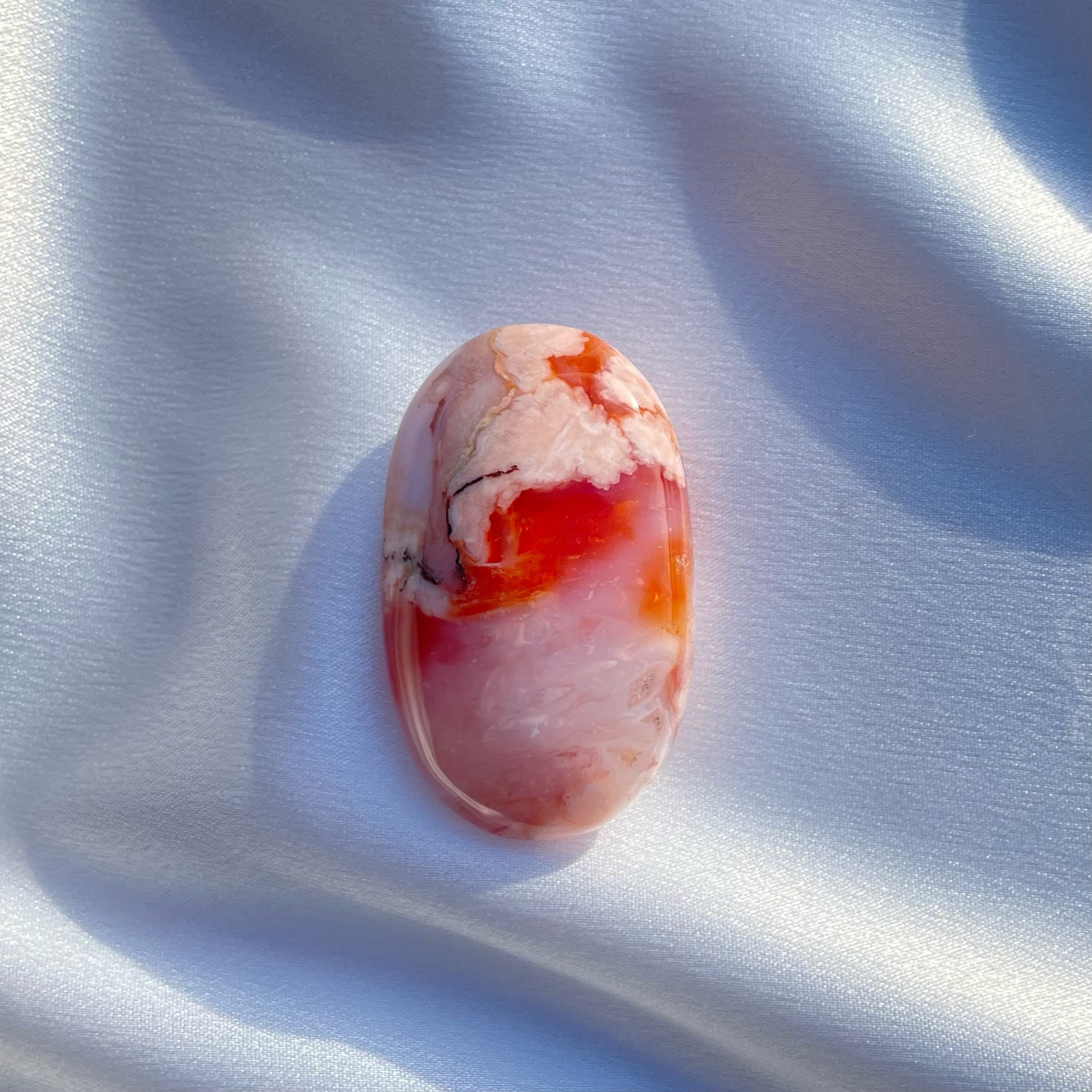 Carnelian Flower Agate Palm Stone G